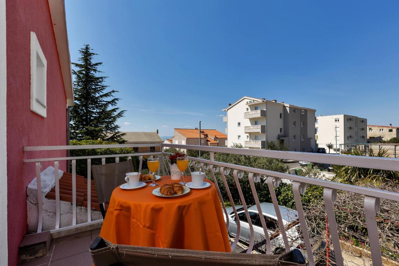 Apartments Paunovic Makarska Bagian luar foto