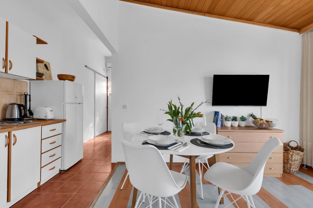 Apartments Paunovic Makarska Bagian luar foto