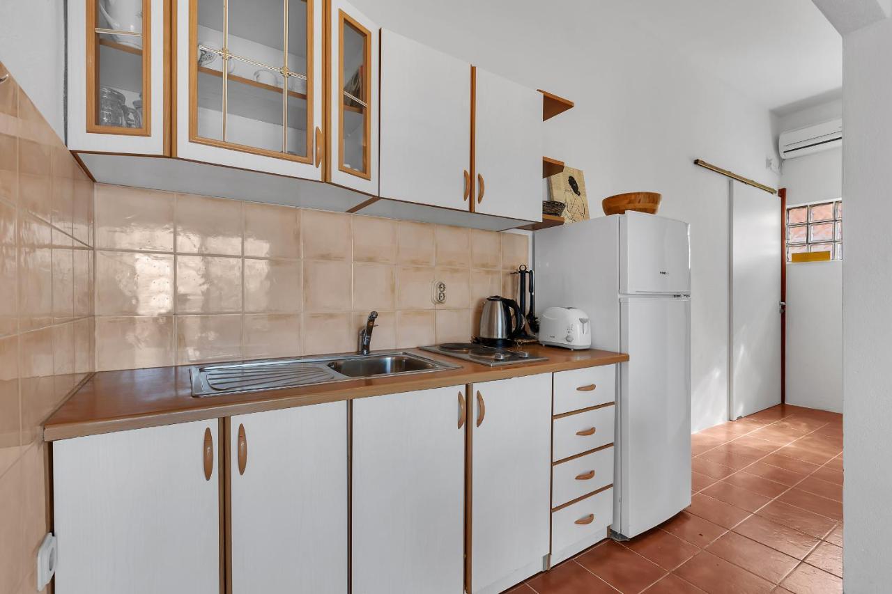 Apartments Paunovic Makarska Bagian luar foto