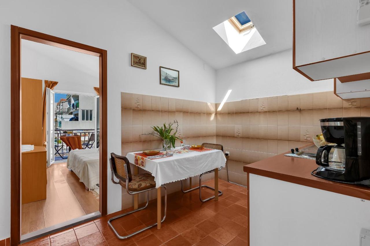 Apartments Paunovic Makarska Bagian luar foto