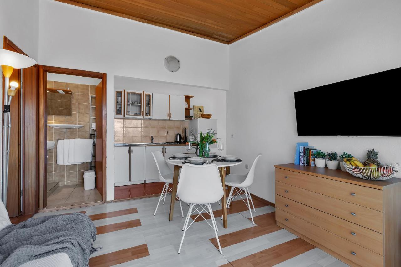 Apartments Paunovic Makarska Bagian luar foto