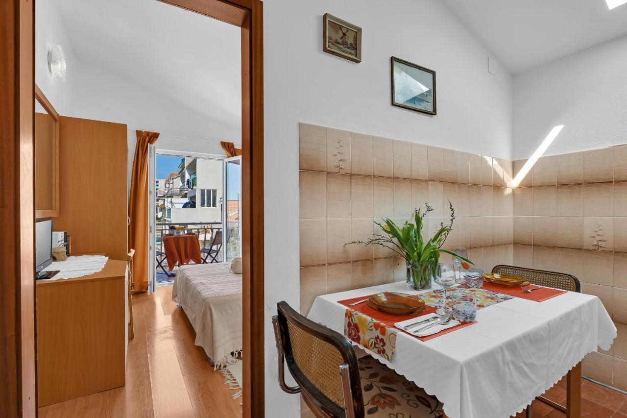 Apartments Paunovic Makarska Bagian luar foto