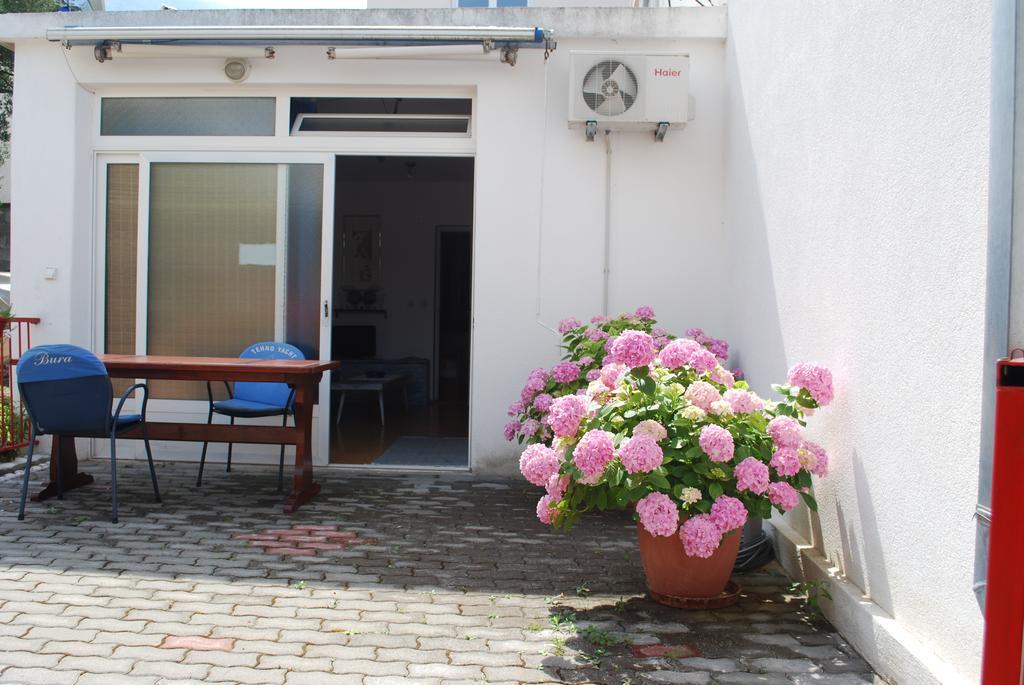 Apartments Paunovic Makarska Bagian luar foto