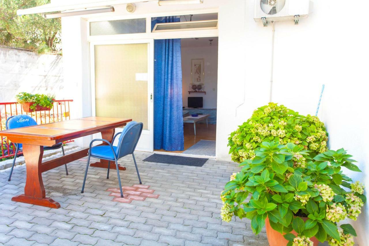 Apartments Paunovic Makarska Bagian luar foto