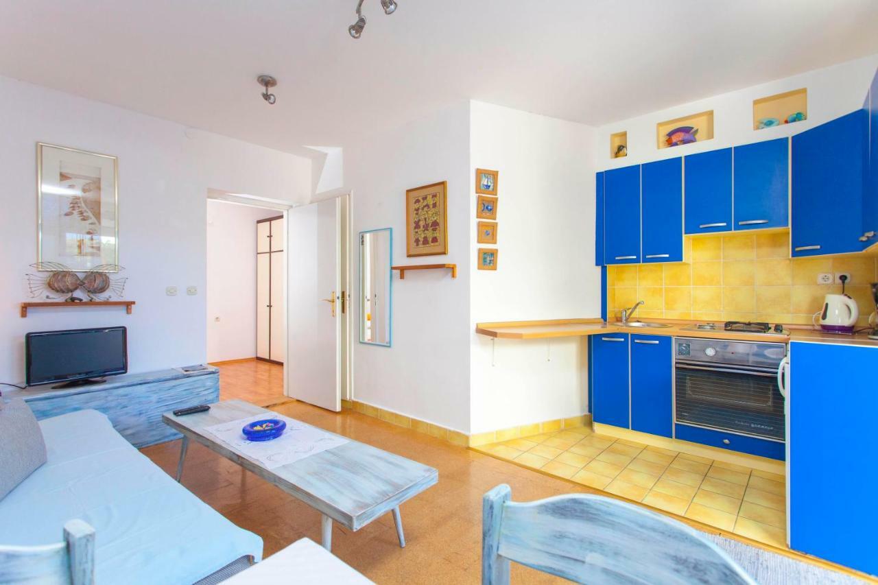 Apartments Paunovic Makarska Bagian luar foto